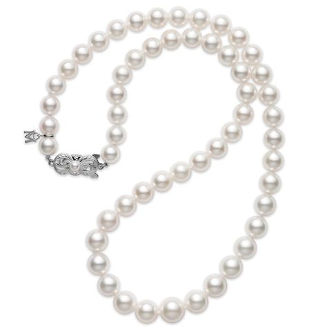 The Latest And Greatest With Pearl Master Mikimoto Mrs Necklace, Classic Jewelry Pieces, Akoya Pearl Necklace, Pearl Strands Necklace, Mikimoto Pearls, Cultured Pearl Necklace, Pearl Strands, Pearl Types, Akoya Pearls