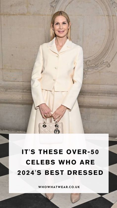 The over-50 celebrities we'll turn to time and again for ageless style inspiration. Style Over 60 Older Women Chic, Rich Grandma Outfit, Famous Outfits Celebrities, Mom Graduation Outfit, Outfits With Jackets, Vibrant Woman, Moda Over 50, Ladylike Outfits, Style Icons Women