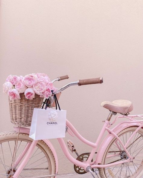 Pink Bicycle, Pink Bike, Soft Pink Theme, Aesthetic Roses, Baby Pink Aesthetic, Pink Aura, Pink Life, Pastel Pink Aesthetic, Pink Chanel