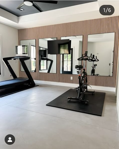 Sw Cyberspace, Sw Pure White, Basement Workout Room, Gym Progress, Home Gym Basement, Home Gym Inspiration, Dream Home Gym, House Gym, Workout Room Home