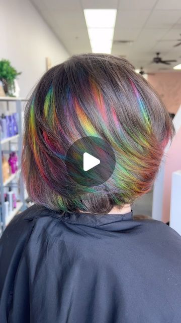 Rainbow Highlights Hair Brown, Holographic Hair Dark, Prism Highlights, Dark Rainbow Hair, Rainbow Prism Hair, Prism Hair Color, Prism Hair, Rainbow Hair Color Ideas, Short Rainbow Hair