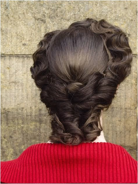 15 Simplistic 1860s Hairstyles Style Check more at https://www.maneleradio.net/15-simplistic-1860s-hairstyles-style.html 1860s Hairstyles, Fem Hairstyles, Era Hairstyles, Gcse Drama, Theater Mom, Historical Hairstyles, Victorian Hair, Victorian Era Fashion, Choppy Bob Haircuts