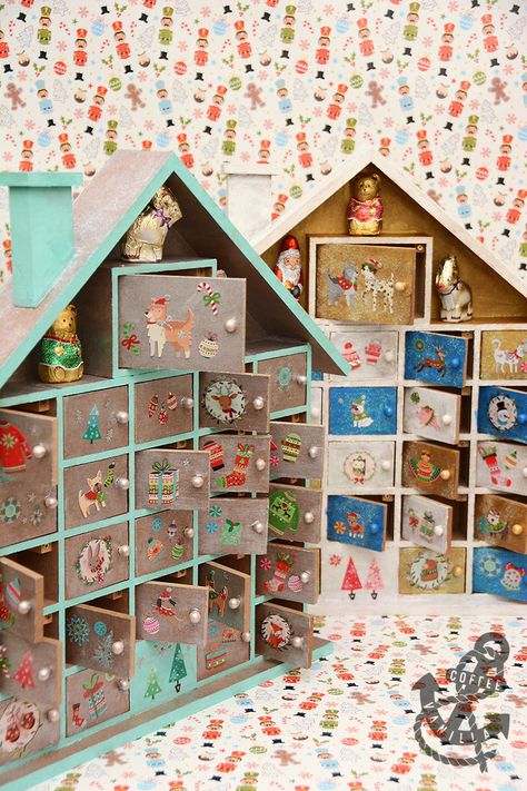 Wooden Advent Calendar Ideas, Countdown Calendar Ideas, Diy Countdown Calendar, Whiskey Advent Calendar, Diy Countdown, Dog Advent Calendar, Advent Calendar House, Advent House, Advent Calendar Ideas