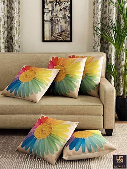 Cushion Painting, Bed Sheet Painting Design, Printed Bedsheets, Painted Pillows, Fabric Paint Shirt, Paint Shirt, Hand Painted Pillows, Bed Cover Design, Sheet Painting