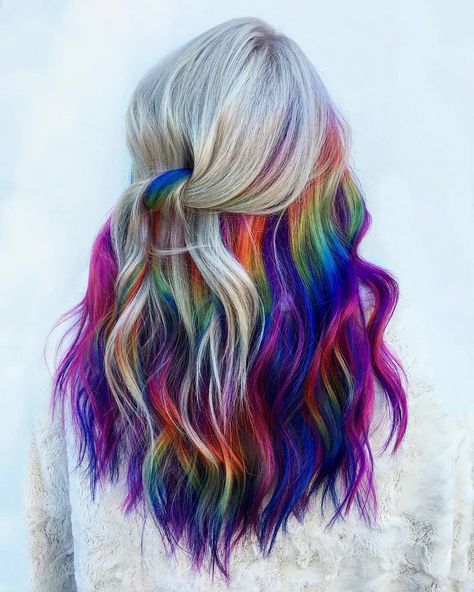 Hidden Rainbow Hair, Hidden Hair Color, Peekaboo Hair Colors, Mermaid Hair Color, Colorful Hairstyles, Hair Color Underneath, Peekaboo Hair, Rainbow Hair Color, Creative Hair Color