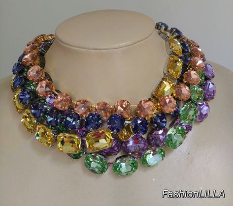 Tanzanite Austrian crystal riviere,anna wintour necklace,oval violet collet,citrine yellow necklace,crystolite crystal layering necklace by FashionLILLA on Etsy Biedermeier Furniture, Hand Placement, Peach Necklace, Blue Statement Necklace, Yellow Necklace, Expensive Jewelry Luxury, Swarovski Necklace, Crystal Jewellery, Anna Wintour