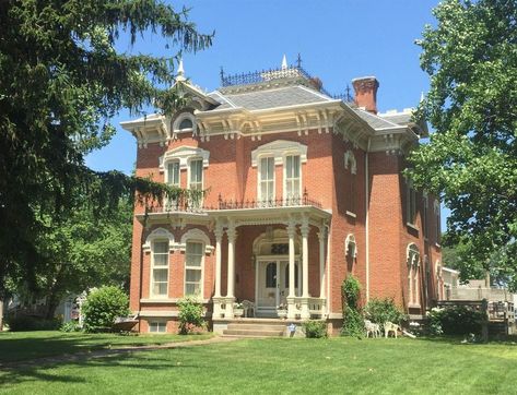 Brick Homes, Victorian Exterior, Storybook House, Historical Homes, Old Mansions, Formal Living Room, Old Houses For Sale, Historic Architecture, Victorian Home