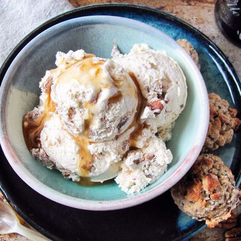 50+ Best Ice Cream Recipes - Maple Bacon Pecan Ice Cream Bacon Ice Cream, Baked Granola, Pecan Ice Cream, Cookie Dough Ice Cream, Fried Ice Cream, Homemade Ice Cream Recipes, No Churn Ice Cream, Vanilla Bean Ice Cream, Maple Bacon