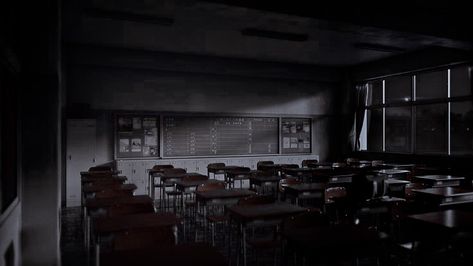 Haunted High School Aesthetic, Scary School Aesthetic, Empty Classroom Aesthetic, Black School Aesthetic, Boarding School Aesthetic Dark, Dark Classroom Aesthetic, Dark School Aesthetic, Creepy School, Dark Classroom