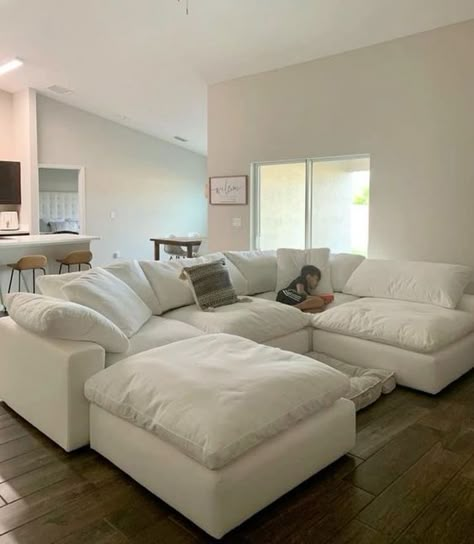 Square Couch Living Rooms, Living Room With Cloud Couch, Fluffy Couch Living Room, Big Couches Living Room Cozy, Commix Sectional, Cloud Couch Aesthetic, Clean Cozy Bedroom Aesthetic, Aesthetic Couches, Rh Cloud Bed