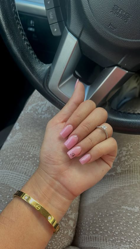 Short Pink Nails, J Nails, Pink Tip Nails, Medical Journal, Acrylic Toe Nails, Spring Acrylic Nails, Punk Nails, Clear Nail, Simple Gel Nails