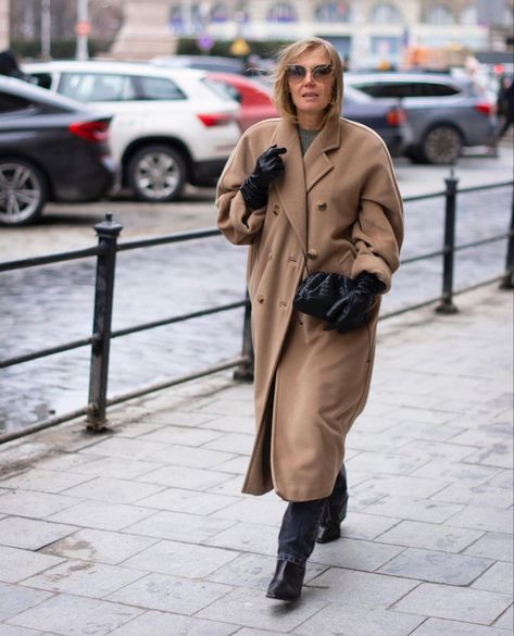 Maxmara Coat Outfit, Max Mara Madame Coat Outfit, Max Mara Coat Outfit, Maxmara Outfit, Max Mara Madame Coat, Max Mara Coat, Coat Outfit, Coat Outfits, Max Mara