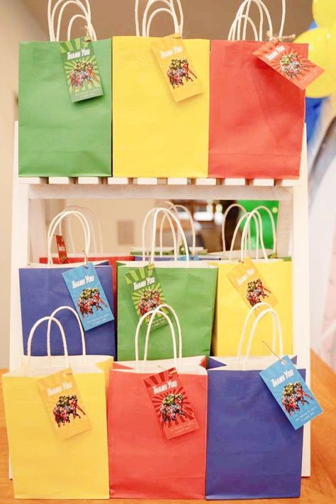 Don't miss this amazing Avengers-themed superhero birthday party! The colorful party favor bags with awesome labels are great! See more party ideas and share yours at CatchMyPary.com Avengers Party Bag Ideas, Avengers Goodie Bags Ideas, Marvel Avengers Birthday Party, Avengers Party Favors, Marvel Avengers Party, Avengers Birthday Party Ideas, Superhero Birthday Party Food, Superhero Theme Birthday Party, Party Pack Ideas