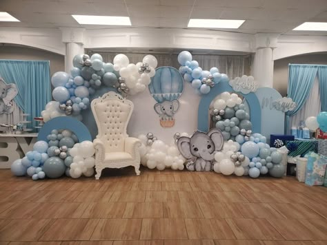 Baby shower Elephant Baby Shower Theme Decorations, Elephant Boy Baby Shower Theme, Blue Theme Baby Shower Ideas, Baby Boy Elephant Shower Ideas, Boy Elephant Baby Shower Ideas, Boy Baby Shower Themes Unique, Elephant Theme Baby Shower Boy, Baby Shower Ideas Elephant Theme, Baby Blue Baby Shower Ideas Boys