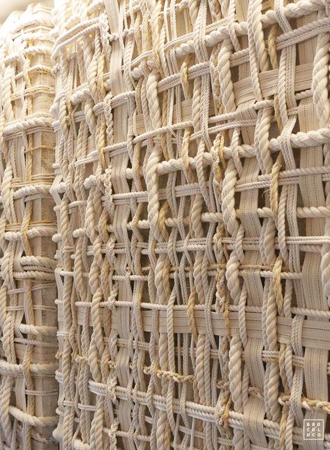 WOVEN ROPE WALL | Sound-proofing rope panels by BroCoLoco studio for restaurant space. #ropewall #interiordesignideas Nature Inspired Wall Decor, Art With Nature Materials, Sound Dampening Decor, Natural Materials Art, Wall Fabric Decor, Natural Materials Interior, Rope Art Wall, Woven Installation, Rope Installation