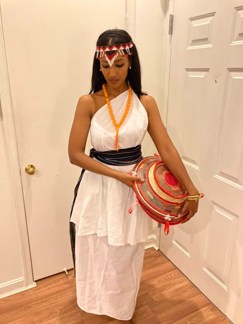 Ethiopia Culture, Habesha Culture, Oromo People, Yellow Beaded Necklace, Ethiopian Culture, O Town, Ethiopian Dress, Cultural Clothing, Horn Of Africa