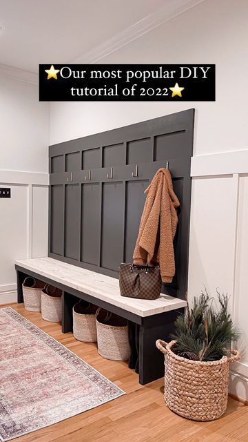 Mudroom Remodel, Mudroom Makeover, Mud Room Entry, Bench Mudroom, Diy Mudroom, Mudroom Decor, Diy Mudroom Bench, Mudroom Entryway, Mudroom Ideas