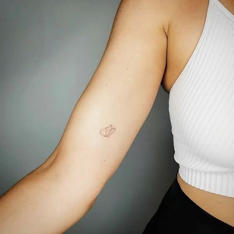 40 Single-Line Tattoos That Are Just Pure Perfection Its All Happening, Single Line Tattoo, Unique Symbols, Line Tattoo, Professional Tattoo, Single Line, Line Tattoos, Next Tattoo, New Tattoos