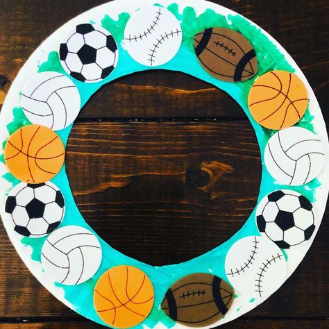 Sports Week Crafts and Activities - Glitter On A Dime Sports Week Crafts, Summer Sports Crafts, Summer Camp Sports, Sport Themed Crafts, Sports Crafts, Crafts And Activities For Kids, Art Activities For Toddlers, Swim Meet, Sport Craft