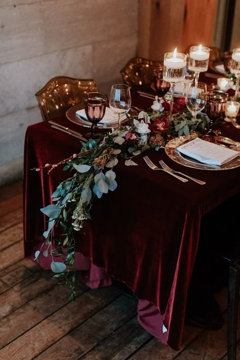 Black And Burgundy Wedding Table, Velvet Table Setting, Plum Winter Wedding, Burgundy And Gold Christmas Decor, Dark Magenta Wedding, Pomegranate Wedding Decor, Burgundy Wedding Table Setting, Plum Wedding Decor, Plum And Gold Wedding