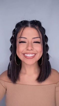 Concert Hairstyles For Short Hair, Concert Hairstyles, Peinados Fáciles Para Cabello Corto, Hairdos For Short Hair, Hair Stylies, Penteado Cabelo Curto, Hair Stylist Life, Short Hair Styles Easy, Easy Hairstyles For Long Hair