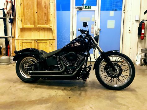 Harley Night Train, Honda Shadow Bobber, Harley Dyna Wide Glide, Yamaha Bobber, Harley Davidson Photos, Harley Davidson Night Train, Shadow Bobber, Road King Harley Davidson, Biker Baby