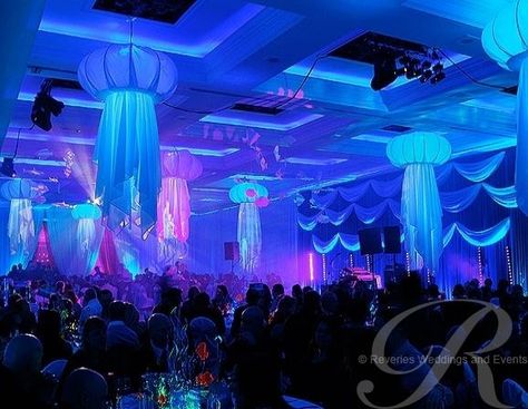 Underwater Theme Party, Underwater Wedding, Homecoming Themes, Underwater Party, Themed Wedding Decorations, Aquarium Wedding, Prom Themes, Underwater Theme, Dance Themes