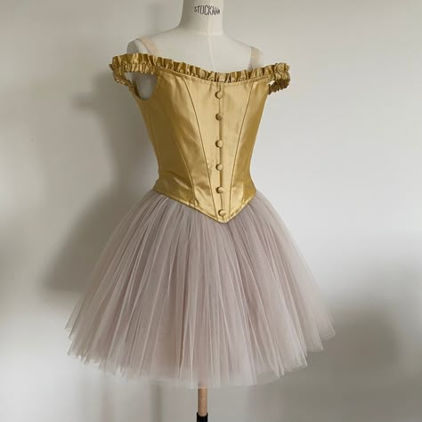 Ribbon tutu