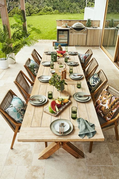 Dining Outdoor Table, Long Outside Dining Table, Garden Tables And Chairs, Outside Table And Bench, Exterior Dining Table, Outside Dining Table, Attic Terrace, Outdoor Dinning Table, Outdoor Dining Ideas