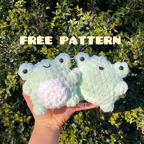 Quick Crochet Animal Patterns, Round Frog Crochet Pattern, Amigurumi Free Frog Pattern, Frog Crochet Plushie, Cute Crochet Stuffed Animals Free Pattern, Chubby Frog Crochet Pattern, Free Cute Amigurumi Patterns, Crochet Plush Frog, Chunky Frog Crochet Pattern Free