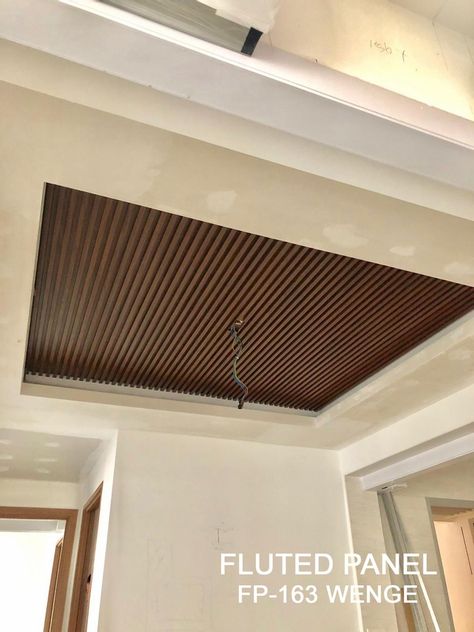 Wood Slat Ceiling, Steel Homes, Wooden Ceiling Design, Simple Ceiling Design, New Ceiling Design, Pvc Ceiling Design, Roof Ceiling, Interior Ceiling Design, Pop False Ceiling Design