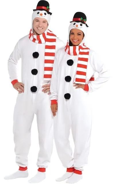 15 Classroom Holiday Party Ideas To Help You Ring In Winter Break | HuffPost Latest News Kids Cow Costume, Kids Monkey Costume, Winter Brunch Outfit, Winter Christmas Outfits, Classroom Holiday Party, Adult Christmas Pajamas, Winter Brunch, Snowman Costume, Brunch Outfit Winter