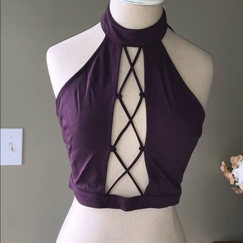 Brand New, With Tags And Extra Button Tobi Purple Crop Top. Perfect For A Night Out Or To Go With For A Festival Ensemble! Size S Purple Assassin Outfit, Aesthetic Clothes Purple, Purple Casual Outfit, Purple Clothes Aesthetic, Purple Aesthetic Outfit, Black And Purple Outfit, Purple Rave Outfit, Violet Clothes, Purple Top Outfit