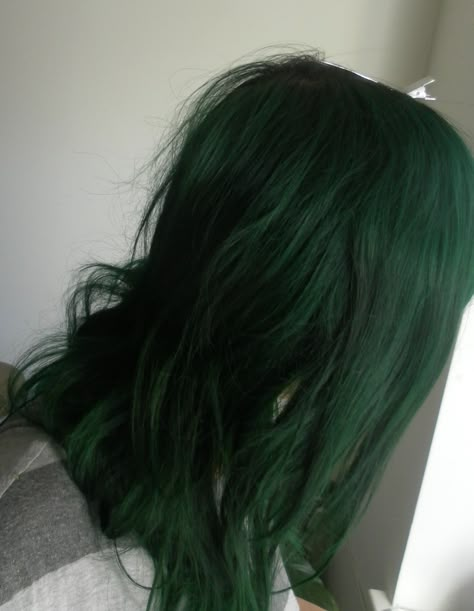 Dark Green Hair, Hair Color Pastel, Manic Panic, Pastel Hair, Dye My Hair, Hair Dye Colors, Hair Inspiration Color, Hair Inspo Color, Grunge Hair