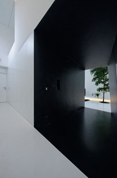 house Black And White Interior, Design Del Prodotto, Space Architecture, Architectural Inspiration, Family House, Contemporary Architecture, 인테리어 디자인, Interior Architecture Design, Interior Spaces