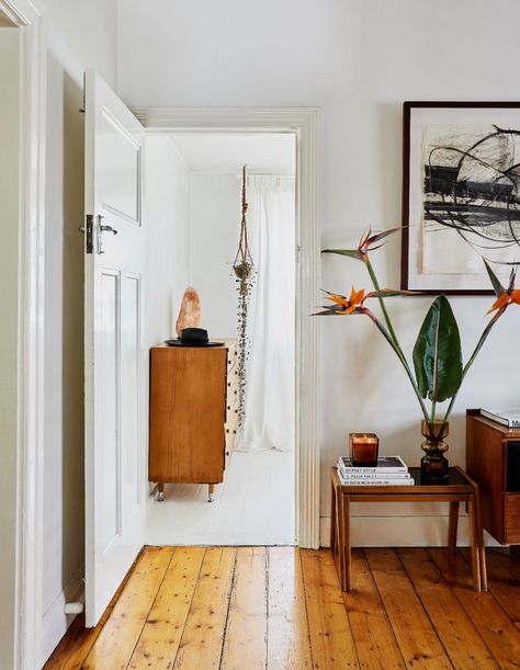 A Fashion Designer Couple’s Freshly Updated California Bungalow