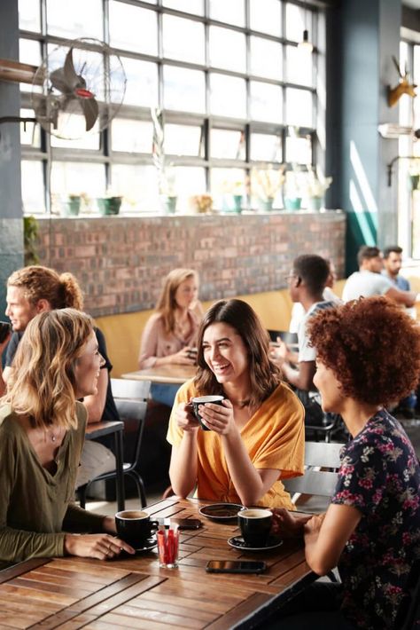 People In Cafe Aesthetic, Cafe Ambience Photography, Family Coffee Shop, Coffee Shop Photoshoot Friends, Coffee Shop Lifestyle Photography, Cafe Photography People, People At Coffee Shop, People At Cafe, Who Knows Me Better Questions