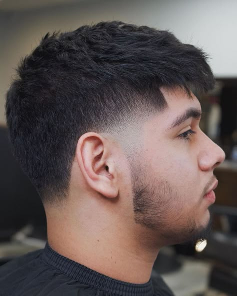 Temper Fade Haircut, Mid Taper Fade Haircut Straight Hair, French Crop Mid Fade, Low Taper Fade Haircut Straight Hair, Lower Fade, Haircut For Fat Face, Mid Taper Fade Haircut, Low Fade Haircut Mens, Mid Taper Fade