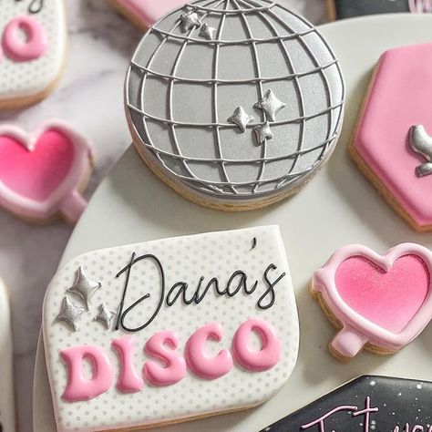 Dance Party Cookies Decorated, Disco Bridal Shower Cookies, Disco Party Cookies Decorated, Disco Ball Royal Icing Cookie, Pink Disco Ball Cookies, Disco Cookies Bachelorette, Last Disco Bachelorette Party Cookies, Disco Theme Desserts, Disco Bach Cookies