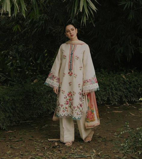 Zara Shahjahan, Pakistani Women Dresses, Pakistani Fashion Casual, Desi Fashion Casual, Pakistani Fancy Dresses, Pakistani Dresses Casual, Pakistani Fashion Party Wear, Summer Lawn, Beautiful Pakistani Dresses