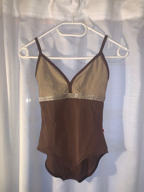 Brown Ballet Leotard, Yumiko Leotards Ideas, Yumiko Leotard Ideas Color Combos, Yumiko Leotard Ideas, Dancer Core, Brown Leotard, Ballet Leotards Yumiko, Justine Dancer, Ballet Gear