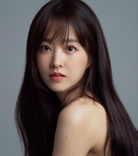 Park Bo Young Instagram, Young Park, 얼굴 드로잉, Star Actress, 17 Kpop, Asian Film, Park Bo Young, Kim Sejeong, Young Actors