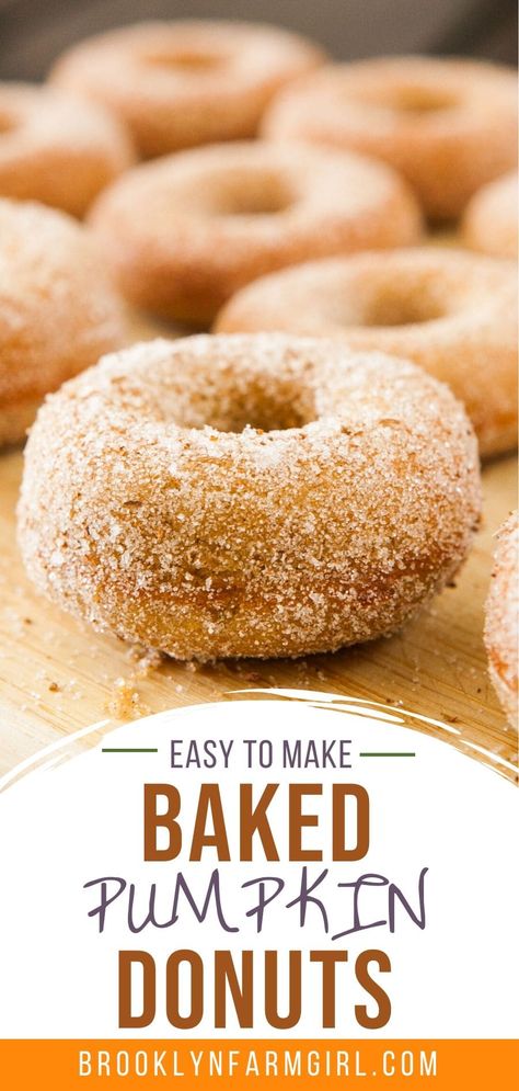 Baked Pumpkin Donuts Recipe, Pumpkin Donuts Baked, Pumpkin Doughnuts, Pumpkin Donuts Recipe, Doughnut Recipe Easy, Pumpkin Doughnut, Homemade Donuts Recipe, Baked Donut Recipes, Pumpkin Spice Donut