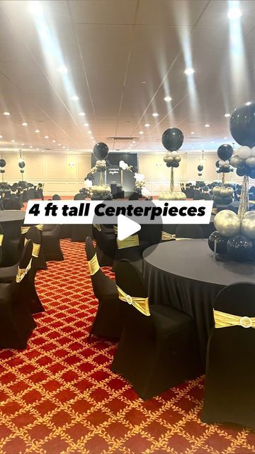 Soirée by Sorangel on Instagram: "#tutorial 📝👩‍🏫let’s make 4ft tall balloon centerpieces!  I got my balloon stands on Amazon! LINK BELOW A 4 pack for $25.00!They extend and retract to customize the size!    RUBFAC Balloon Stand for Floor... https://www.amazon.com/dp/B0CG98DBYX?ref=ppx_pop_mob_ap_share  VENUE: @casaluciarevere ⚜️🖤 . . . #collegegradparty #graduation #graduationparty #gold #black #partyinspiration #partyideas #partydecorations #grad2024 #casalucia #balloongarlandbackdrop #balloongarlands #eventplanners" Black And Silver Balloon Centerpieces, Raiders Centerpieces Party Ideas, Family Reunion Balloon Decorations, Black Prom Decorations, Black Gold Graduation Party Ideas, Black And Gold Balloon Centerpieces, Tall Balloon Centerpieces, Black Balloon Centerpieces, Black Gold Centerpieces