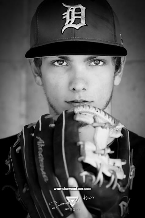 Sports | Baseball Baseball Picture Ideas, Baseball Team Pictures, Baseball Photo Ideas, Baseball Photoshoot, Baseball Senior Pictures, Baseball Poses, Ball Pictures, Baseball Pics, Senior Photos Boys