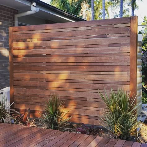 Client wanted to screen off the water tank from view. Job done  Bit of a light sand and oil tomorrow. Happy days #landscaping #carpentry… Cedar Privacy Screen, House Driveway, Rainwater Tank, Backyard View, Yard Privacy, Diy Privacy Screen, Ikea Outdoor, Patio Privacy Screen, Garden Privacy Screen