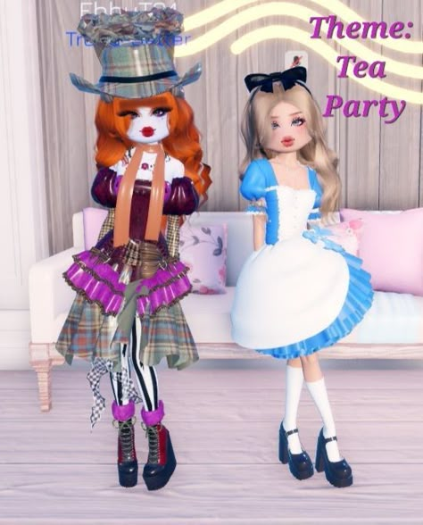 What should a girl be on Halloween? Tea Party Outfits Dress To Impress, Dti Theme Tea Party, Dress To Impress Tea Party Theme, Party Dti Outfit Ideas, Tea Party Dti Outfit, Cake Hat Dress To Impress, Tea Party Dress To Impress Outfit, Mad Hatter Dress To Impress, Dress To Impress Outfits With Items