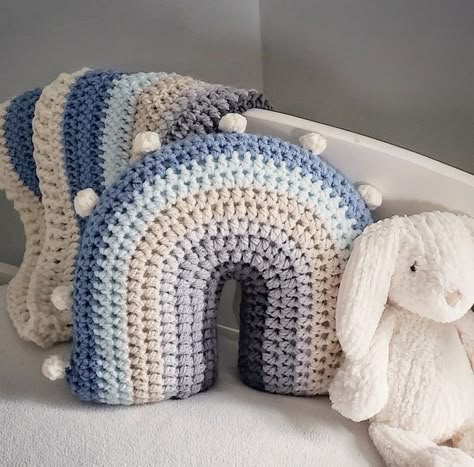 Blue Rainbow Nursery, Crochet Baby Pillow, Boy Blankets Crochet, Rainbow Baby Gift Ideas, Crochet For Baby Boy, Rainbow Nursery Ideas, Rainbow Shower Ideas, Crochet Rainbow Pillow, Rainbow Baby Gifts