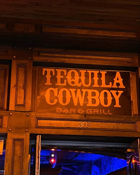 South Western Aesthetic, Nashville Bar Aesthetic, Orange Country Aesthetic, Orange Cowboy Aesthetic, Western Bar Aesthetic, Tennessee Aesthetic Country, Vintage Country Music Aesthetic, Orange Western Aesthetic, Urban Cowboy Aesthetic