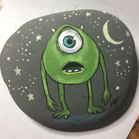 Monsters Inc Painted Rocks, Painted Rock Characters, Rock Painting Characters, Rock Painting Disney, Monster Rock Painting, Character Painted Rocks, Rock Painting Ideas Disney, Disney Painted Rocks, Disney Rock Painting Ideas